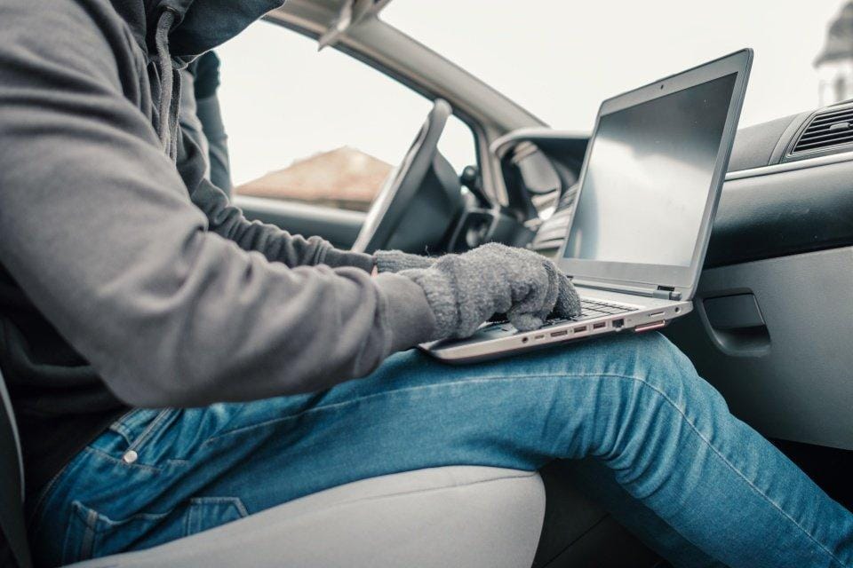 Carro hacker em São Paulo: um perigo longe de solução.