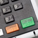 Quando começou o uso da urna eletrônica no Brasil? Quando começou o uso da urna eletrônica no Brasil?