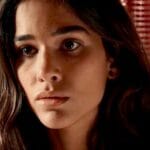 Mariana ataca Egídio após Inocêncio ficar paraplégico na emocionante reta final de Renascer. Mariana ataca Egídio após Inocêncio ficar paraplégico na emocionante reta final de Renascer.