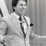 Tudo o que sabemos sobre o discreto enterro de Silvio Santos. Tudo o que sabemos sobre o discreto enterro de Silvio Santos.