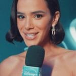 Série emocionante de Bruna Marquezine no Disney+. Série emocionante de Bruna Marquezine no Disney+.