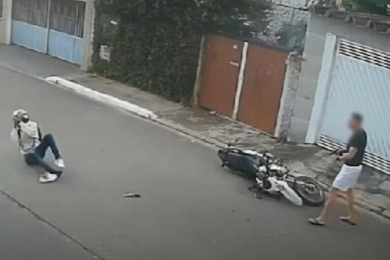 Policial de folga mata suspeito durante tentativa de assalto na zona sul de São Paulo.