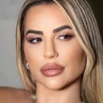 Deolane Bezerra reflete sobre dinheiro antes de ser presa.