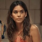 Mariana retorna à fazenda para cuidar de Inocêncio. Mariana retorna à fazenda para cuidar de Inocêncio.