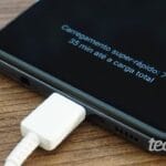 Cuidado ao usar carregadores incompatíveis com seu celular Samsung. Cuidado ao usar carregadores incompatíveis com seu celular Samsung.