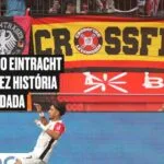 Atacante do Frankfurt marca três gols de falta seguidos.