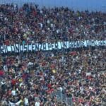 Ranieri é ovacionado na despedida pelo Cagliari. Ranieri é ovacionado na despedida pelo Cagliari.