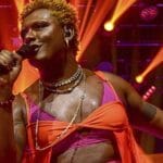 Liniker faz história com estreia da turnê Caju. Liniker faz história com estreia da turnê Caju.