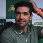 Palmeiras confia na base para melhorar no Brasileirão.